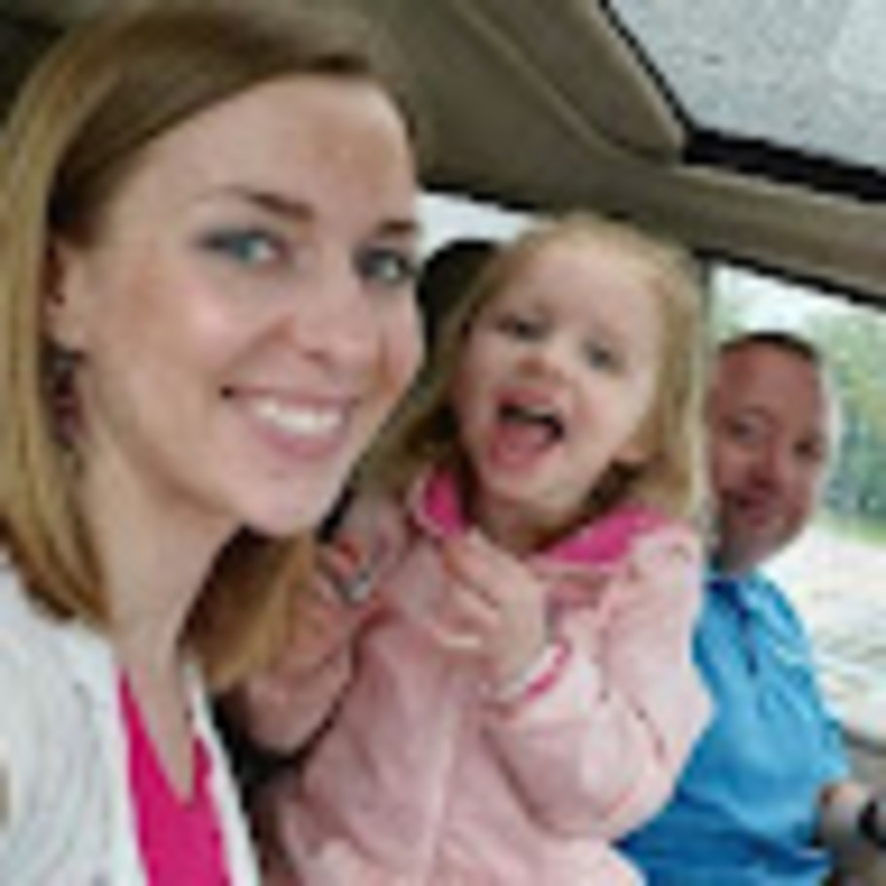 Meet your Posher, Alicia